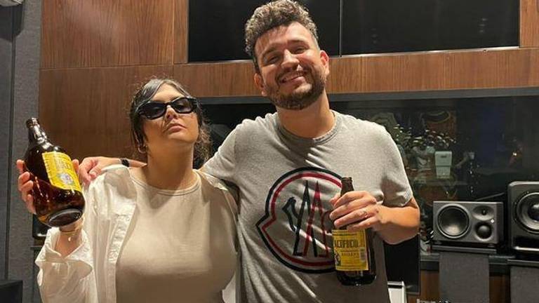 Yuridia y Edén Muñoz graban en EMC Studios