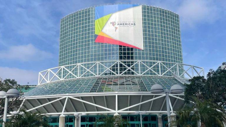 Centro de Convenciones de Los Ángeles, sede de la Cumbre de las Américas.