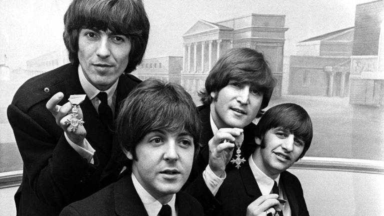 Rescatan última canción de The Beatles con inteligencia artificial