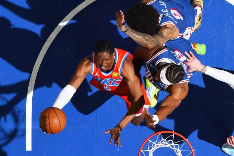 Shai Gilgeous-Alexander anotó 32 puntos para conducir el triunfo de OKC