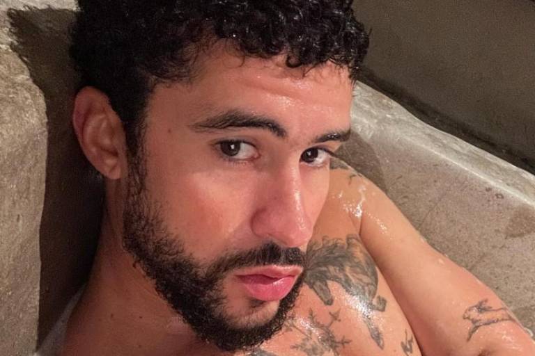 Anuncian a Bad Bunny como presentador de los premios Oscar