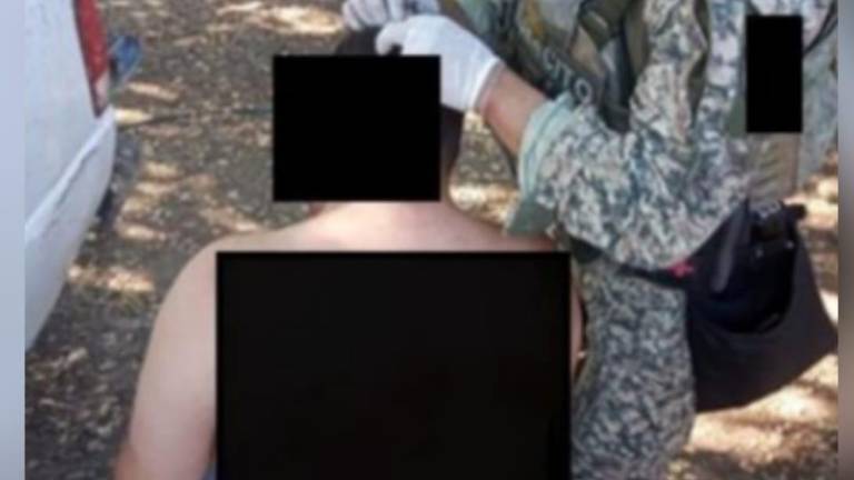 Soldados liberaron a hombre privado de la libertad y aseguran vehículo y armas en Villa Benito Juárez, Navolato.