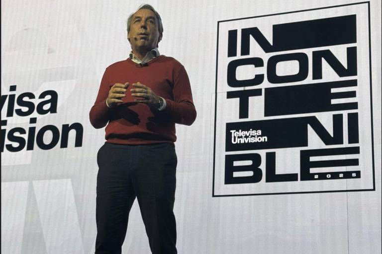 Emilio Azcárraga deja presidencia de Grupo Televisa en medio de investigación de FIFA