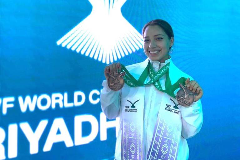 Irene Borrego obtiene dos bronces en Mundial de Halterofilia