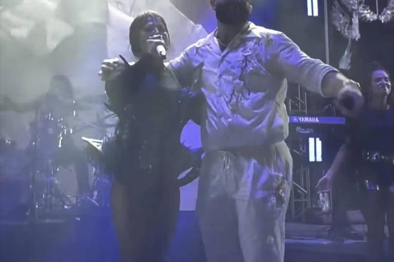 Con estrellas de la música, celebra Carín León su cumpleaños 35