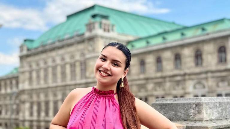La soprano Vanessa Gama es egresada de la Escuela de Música del Centro Municipal de las Artes.