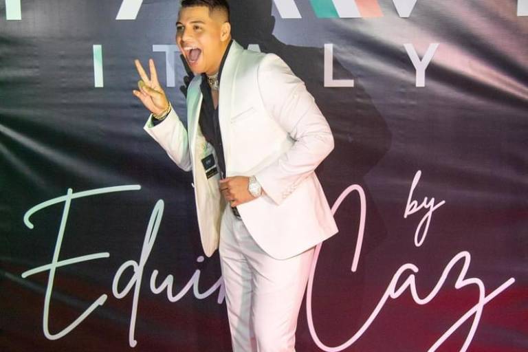 Eduin Caz lanza línea ropa y festeja con artistas del regional