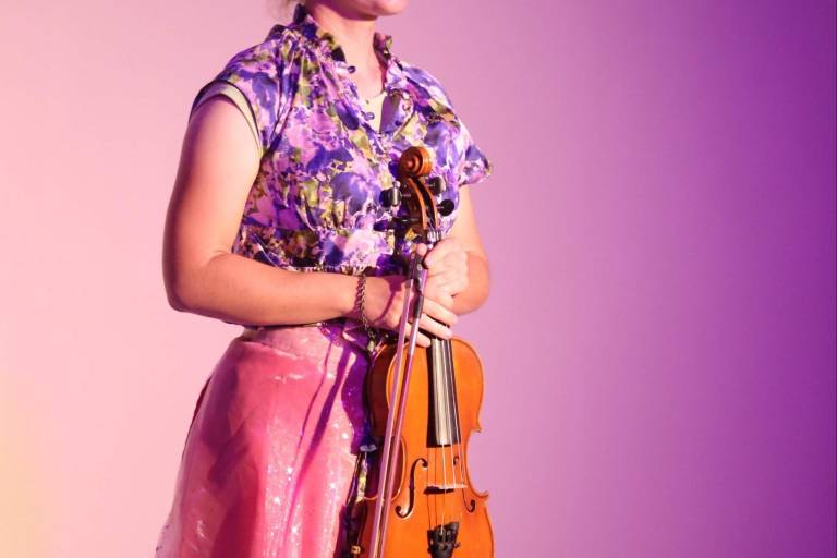 Llenan de romanticismo músicos mazatlecos a Casa Haas