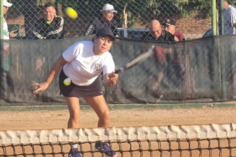 Zambrano y Maldonado conquistan Torneo de Tenis Madrugador