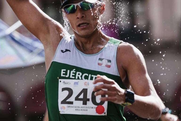 Ever Palma impone récord mundial en caminata en los Millrose Games