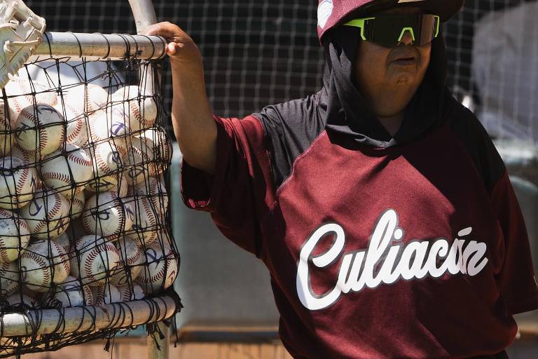 Fallece Tony Romero, icónico Bat Boy de Tomateros de Culiacán