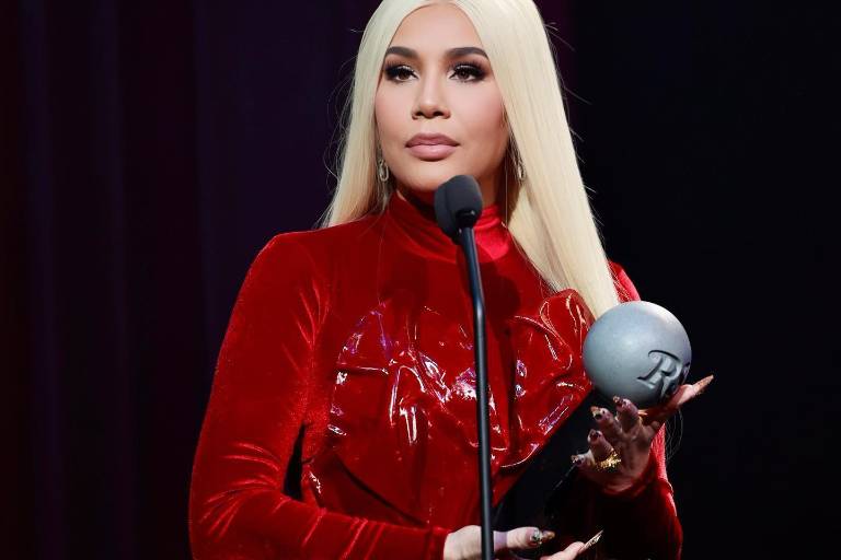 Arrasa Natalia Lafourcade en los Premios Rolling Stone En Español