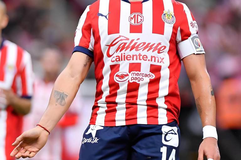 En concierto de fallas de ‘Chicharito’ empataron sin goles ante Toluca