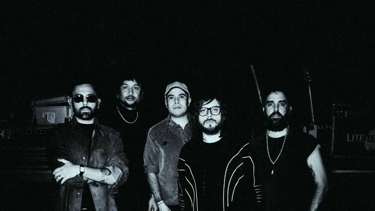 La agrupación musical continuará creando y honrando la memoria de su compañero.