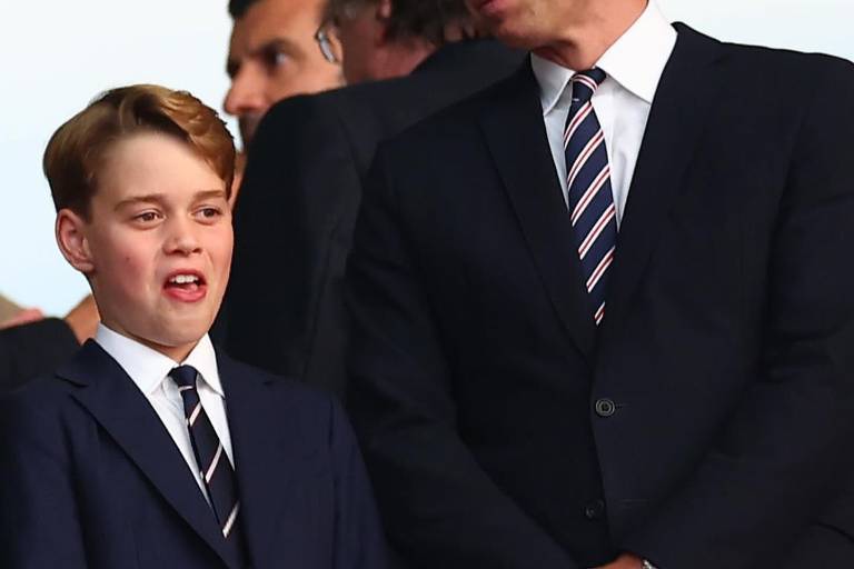 Llega el Príncipe William a Berlín para apoyar a Inglaterra