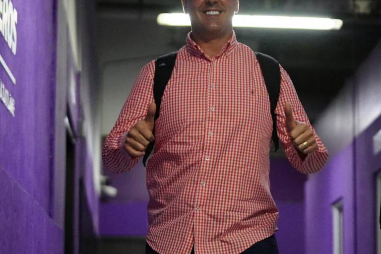 Tenemos que levantarnos rápido de lo sucedido: Ismael Rescalvo