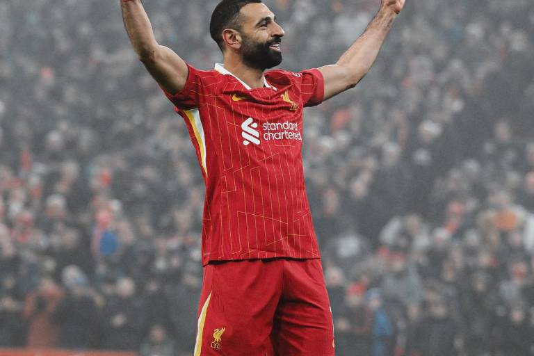 Liverpool vence a Leicester y amplía su ventaja en la Premier