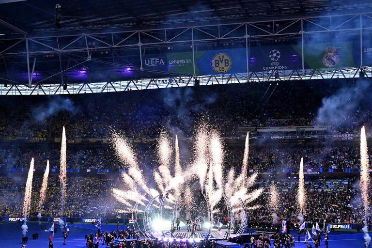 Lenny Kravitz hace vibrar al Wembley Stadium en la final de la Champions