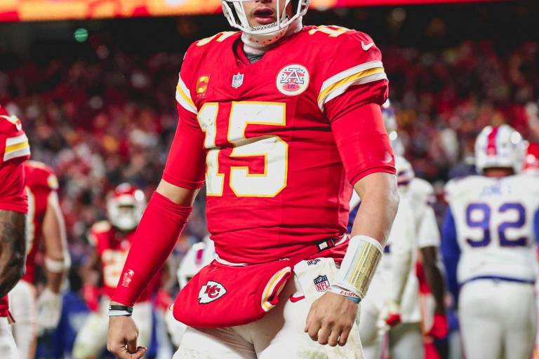 Chiefs dejan en el camino a Bills para disputar su tercer Super Bowl consecutivo