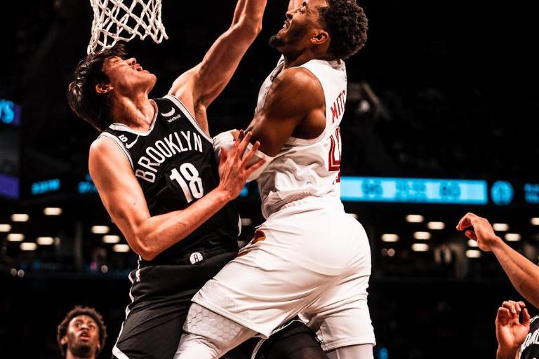 Donovan Mitchell condujo a los Cavaliers hacia la victoria ante los Nets