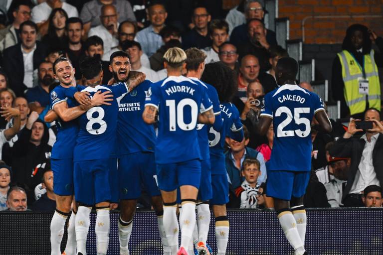 Fulham fue superado 2-0 por Chelsea, que vuelve a la senda ganadora