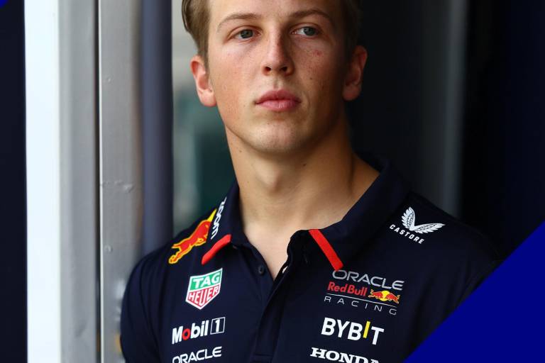 Red Bull confirma a Liam Lawson para tomar el lugar de Checo Pérez