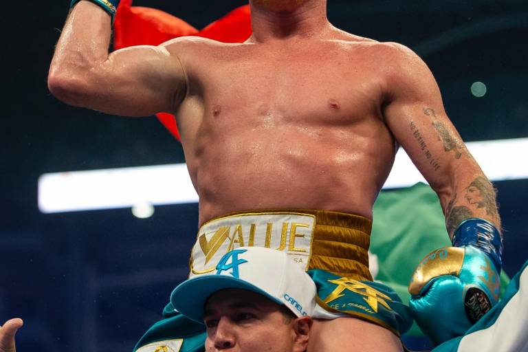 Canelo Álvarez pelearía en Jalisco ante John Ryder