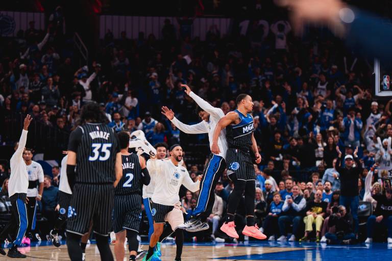 Desmond Bane lleva al Magic a las semifinales de la NBA Cup en Las Vegas