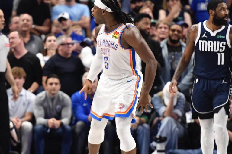 El Thunder se impone de visita a los Mavs para emparejar la semifinal del Oeste