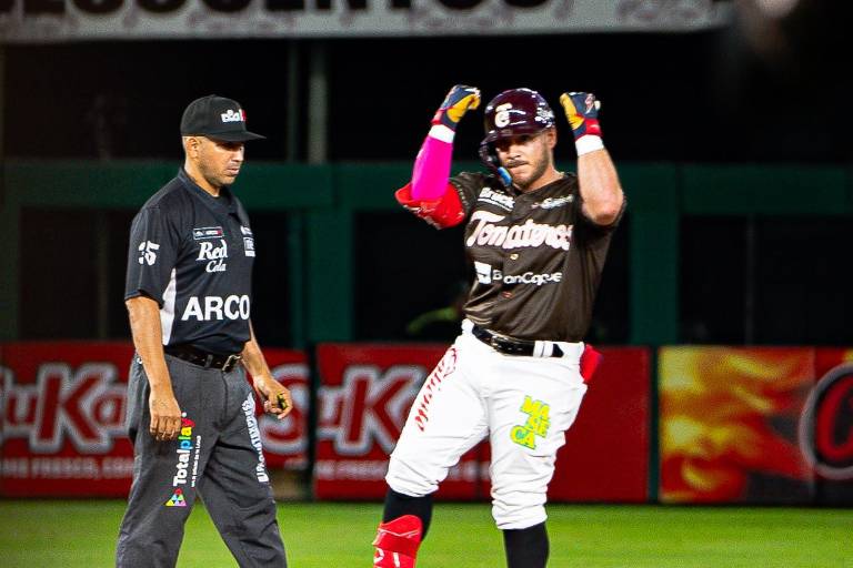 Tomateros de Culiacán toma la cima del standing de la LMP
