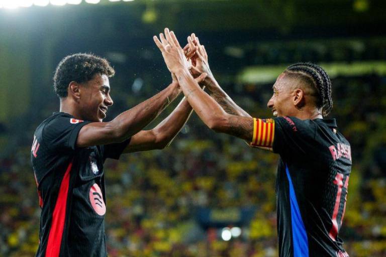 El Barcelona despeja dudas goleando 5-1 al Villarreal en la Cerámica