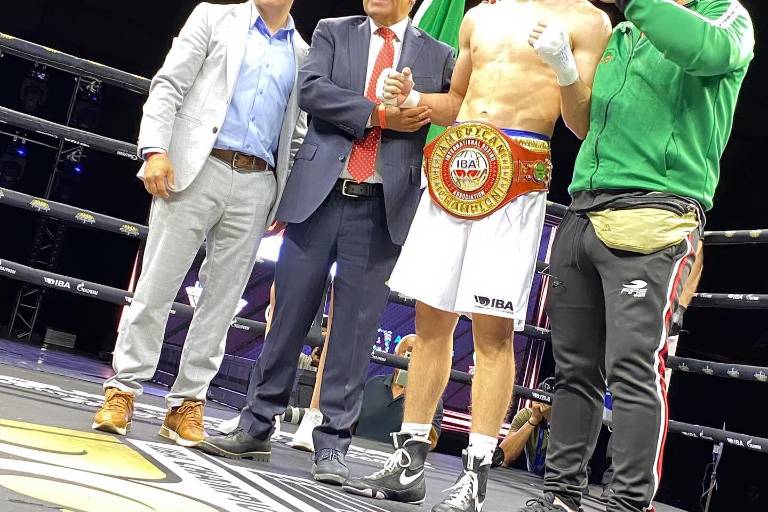 Mazatleco Marco Verde se convierte en campeón americano de la IBA