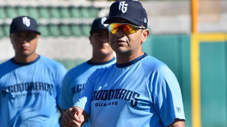 Óscar Robles buscará hacer historia con Algodoneros de Guasave en la Liga Mexicana del Pacífico.