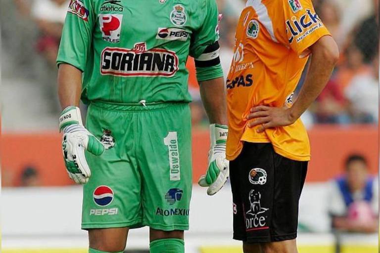 Ángel Reyna acusa a Oswaldo Sánchez de amañar un juego (VIDEO)