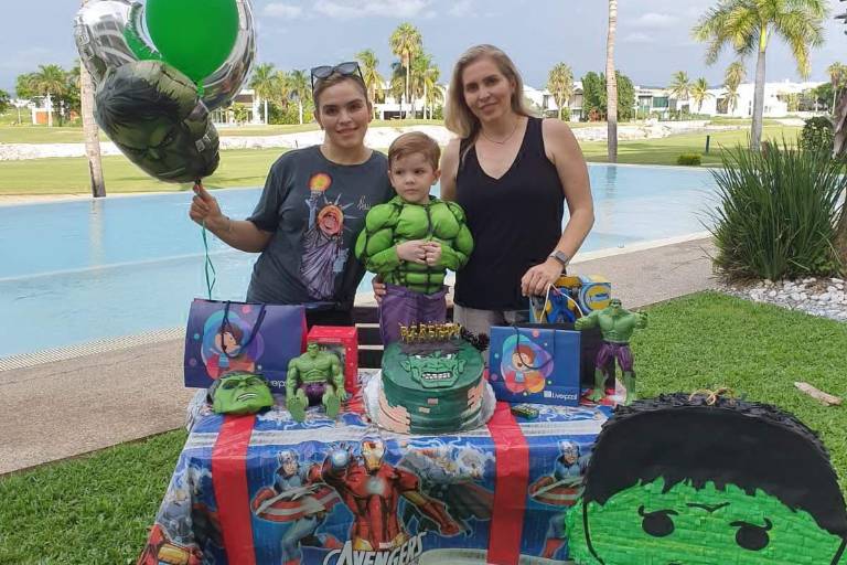 Leonardo Osuna es ‘Hulk’ en su cumpleaños