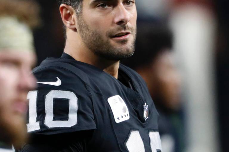 Jimmy Garoppolo es suspendido 2 juegos por violar política de NFL de sustancias prohibidas