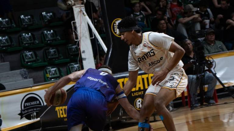 Venados Basketball mostró buena cara en su visita a la Arena Sonora, aunque al final cayó ante Rayos de Hermosillo.