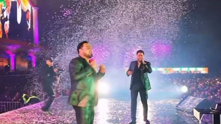 Banda MS cierra con éxito la primera jornada del Festival Arre 2026 en el Autódromo Hermanos Rodríguez.