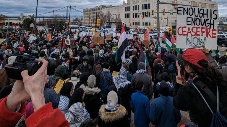 Manifestación en Filadelfía para pedir un alto el fuego y el fin de la financiación para Israel.