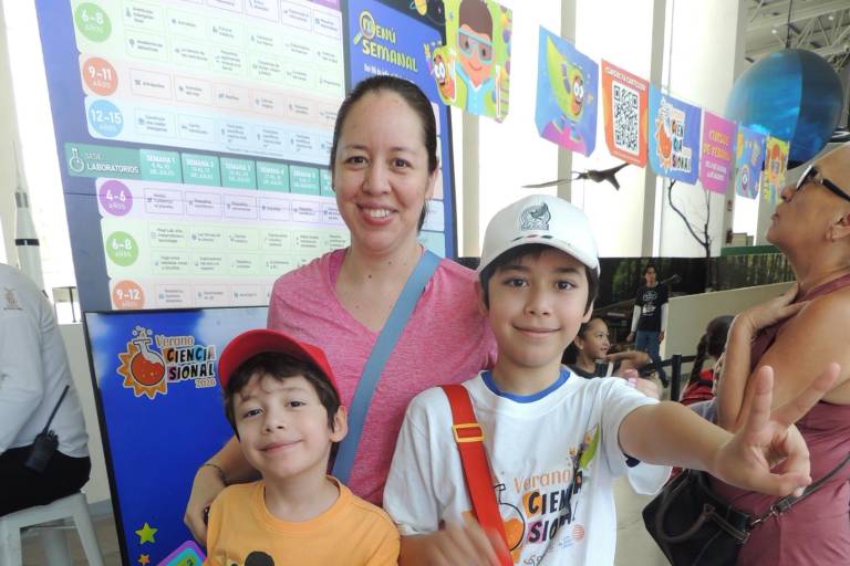 Disfrutan niños y niñas de un verano cienciasional en el Centro de Ciencias de Sinaloa