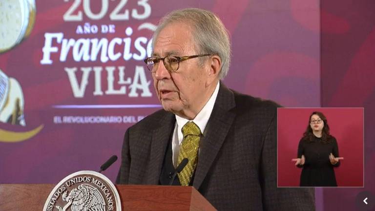 Jorge Alcocer, Secretario de Salud federal, ofreció detalles sobre la “mega farmacia” que se pretende instalar en el Estado de México, para distribuir medicamentos a todo el País.