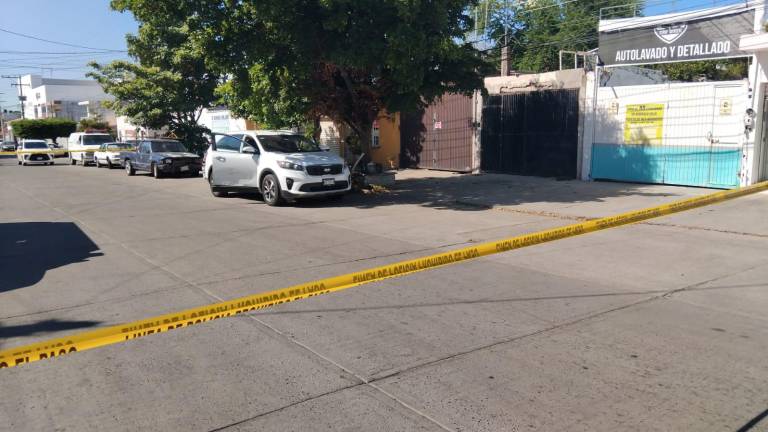 Un hombre fue privado de su libertad la tarde de este viernes en la colonia Jorge Almada, en Culiacán.