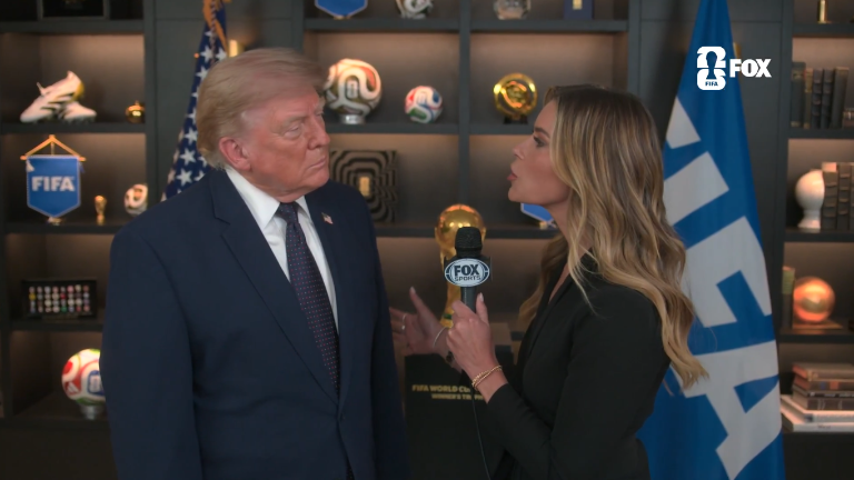 Donald Trump es entrevistado por la cadena Fox.