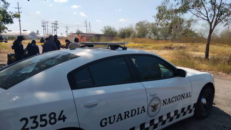 En la zona conocida como La Báscula, en el camino a El Salado, fue encontrado el cadáver de un hombre amordazado.