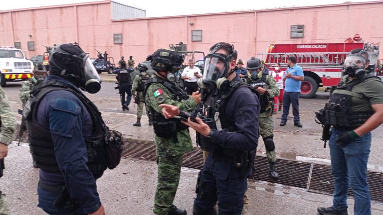 Fuga de amoniaco en taller de Culiacán deja un muerto y 29 intoxicados; evacuan a 1,050 personas