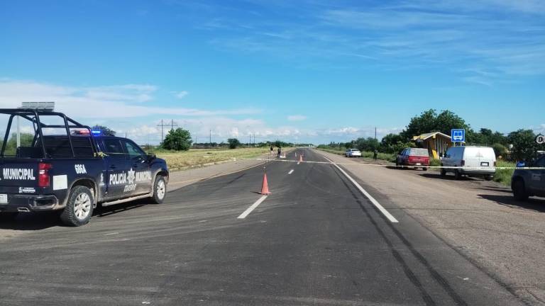 Un hombre murió tras ser arrollado sobre la Carretera Internacional México 15, a la altura de Batamote, Guasave.