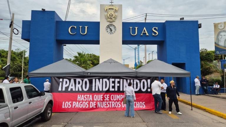 Trabajadores de la UAS inician el paro indefinido en las 173 unidades académicas que tiene en Sinaloa.