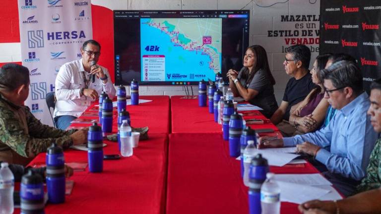 Afinan logística y seguridad rumbo al Gran Maratón Mazatlán 2026.