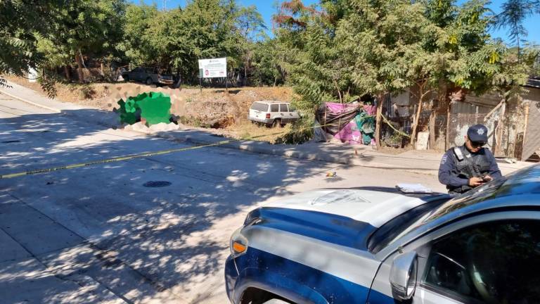 El cuerpo de un hombre fue localizado dentro de un contenedor de basura en Culiacán.