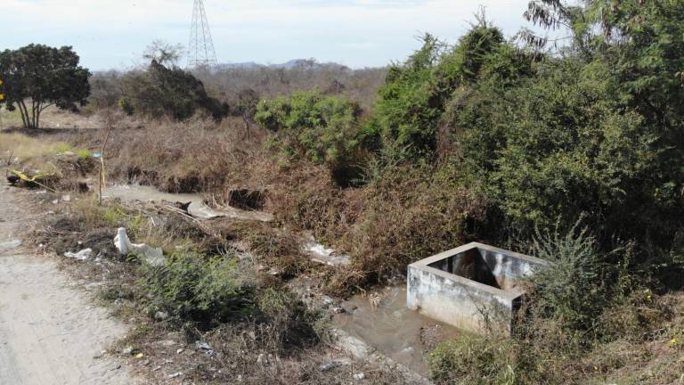 Fuga de agua que la Jumapam deberá reparar y para lo cual debe detener la operación de la planta potabilizadora de Los Horcones.